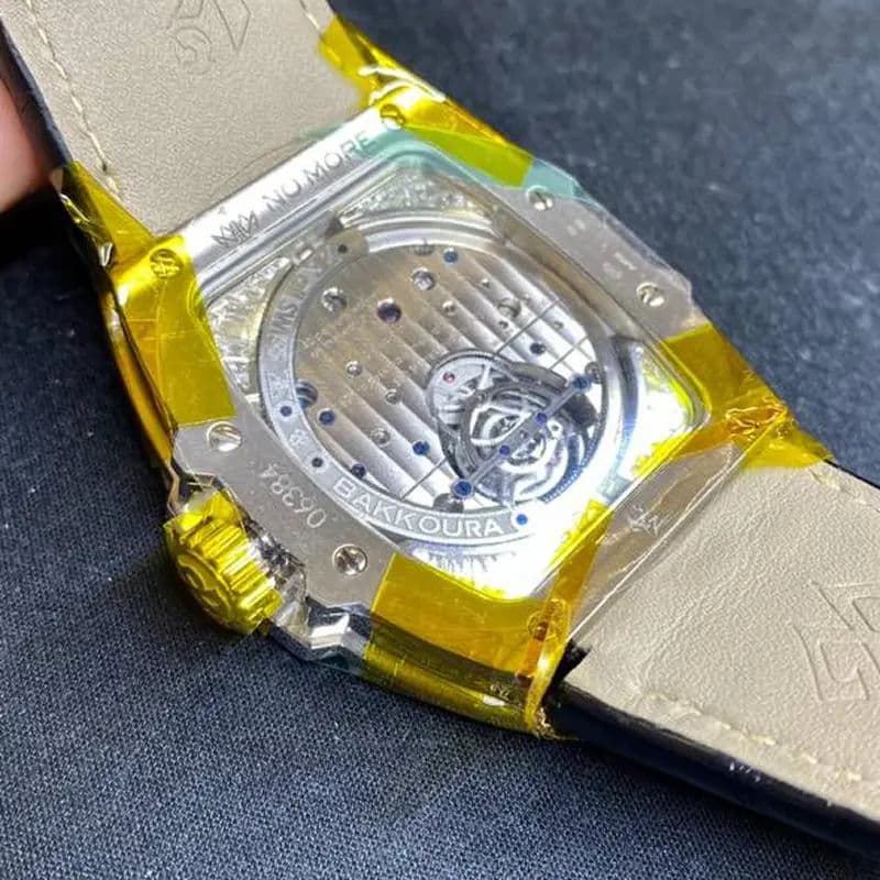 I’m Watch Gallery Image 2